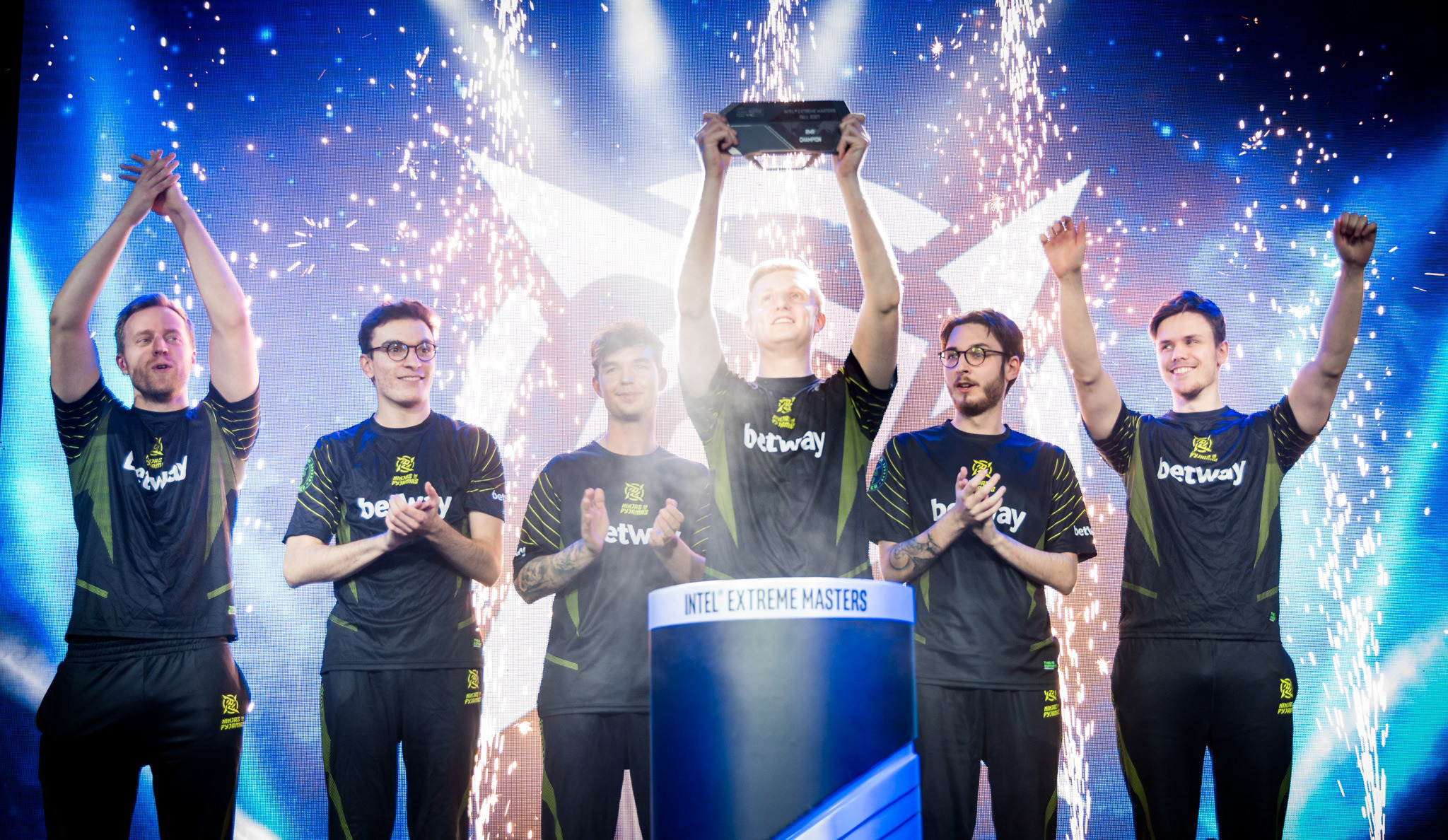 G2战队新季首秀：huNter担纲核心，NiKo和m0NESY离队后挑战重重-比分网