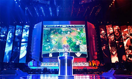 LPL总决赛BLG vs TES：北川归来，巅峰对决精彩回顾