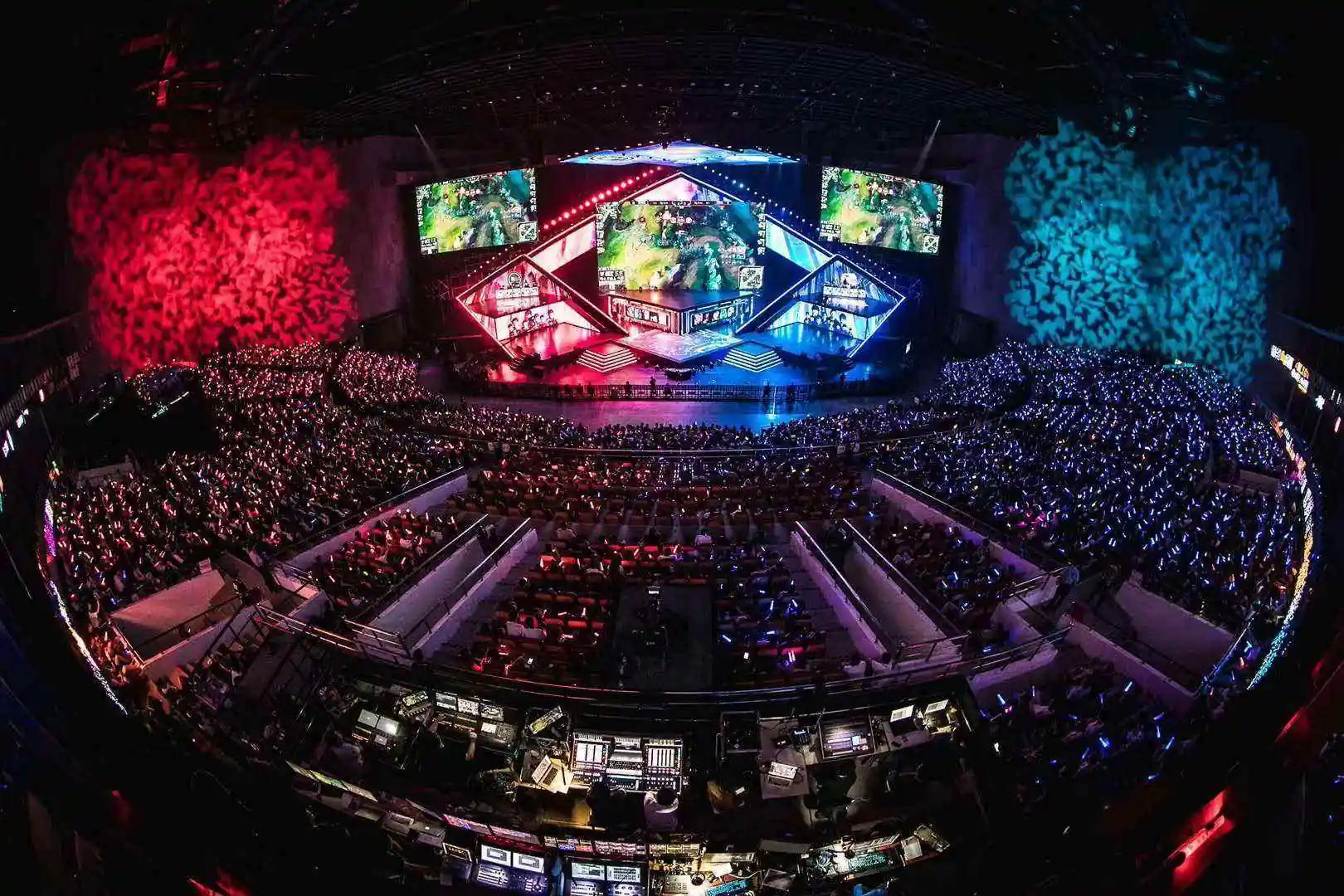 下路生态变革,软辅与硬辅在LOL全球总决赛的博弈